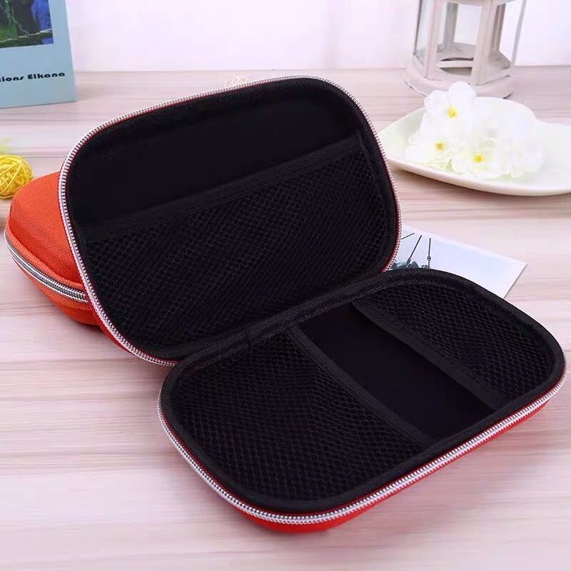 Outdoor Camping Kit - Waterproof Portable First Aid Kit Bag,