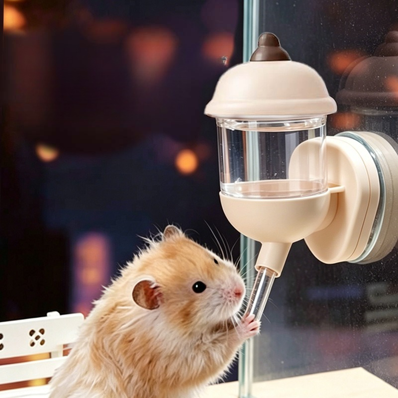 Hamster Magnetic Water Bottle  - đánh giá và giá Bear Canister